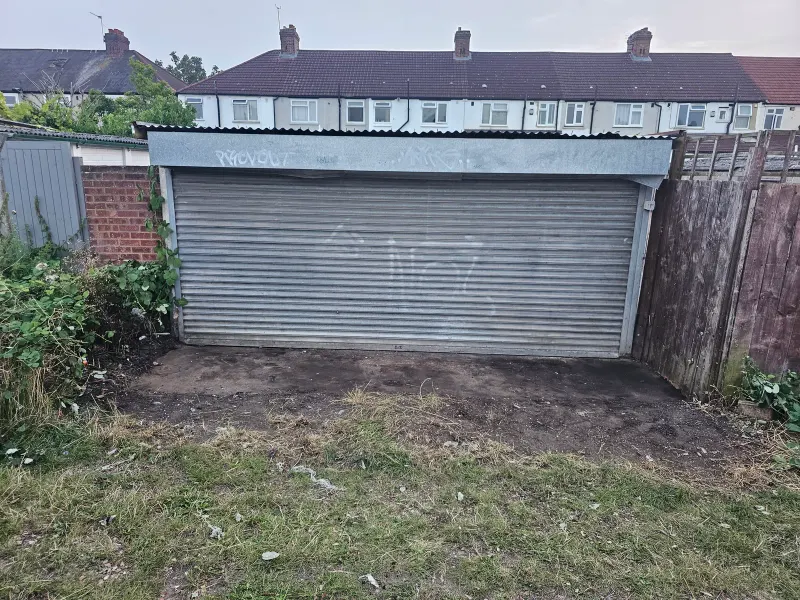 After: Overgrown Area Clearance & Rubbish Removal
