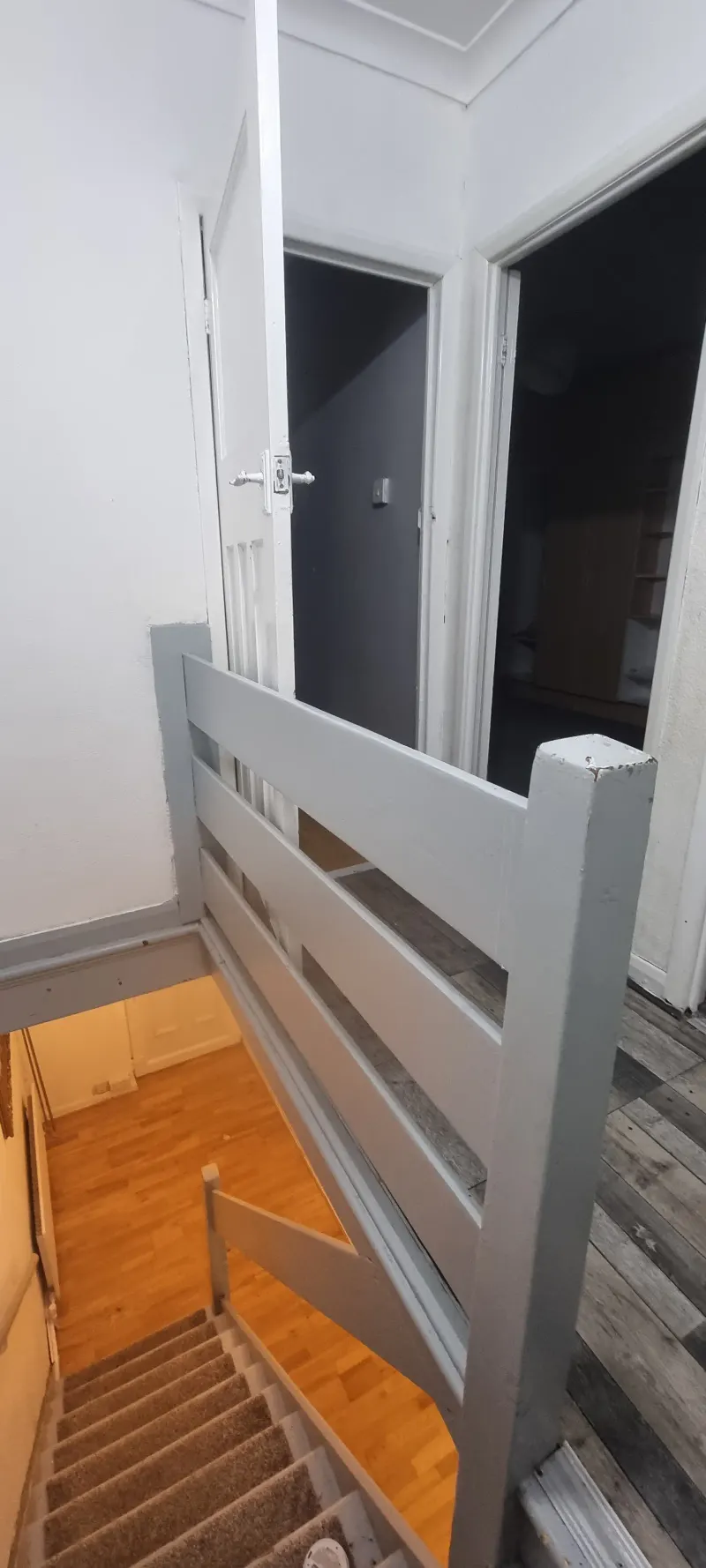 Before: Staircase Upgrade, Banister Installation & Carpet Fitting