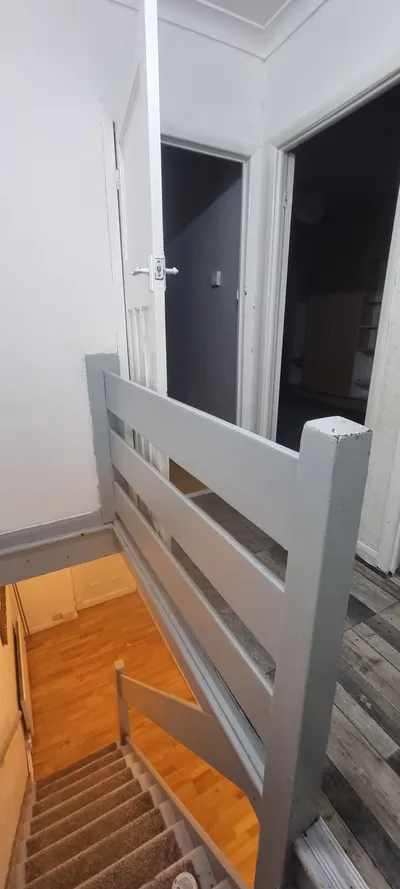 Before: Staircase Upgrade, Banister Installation & Carpet Fitting